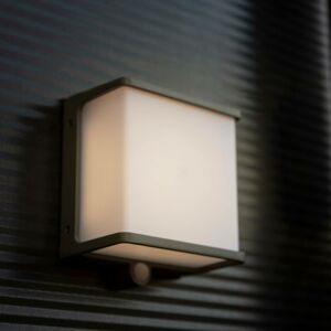 LUTEC LED solární nástěnné světlo Doblo senzor, 15cm